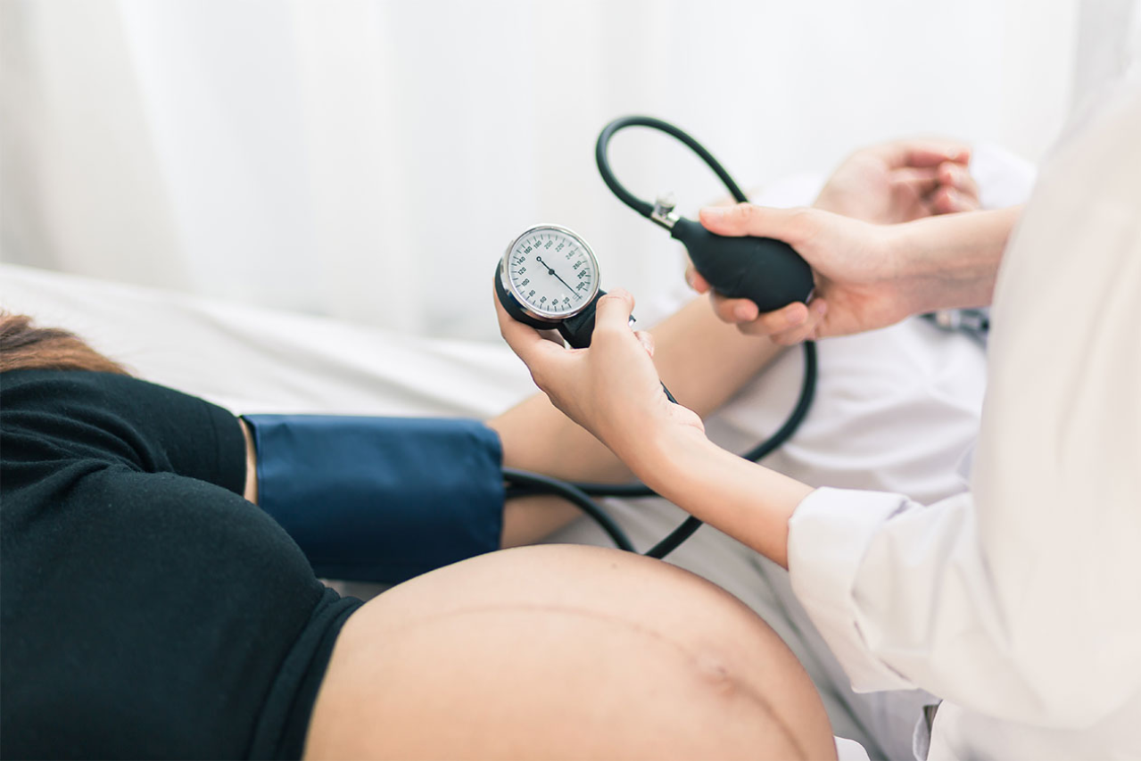Link between blood presure, selenium and manganese levels during pregnancy